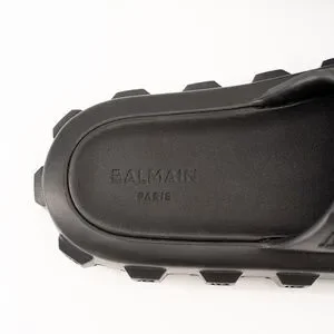 size 40-41 Balmain Black Ari Rubber Slip On Slides Sandal Embossed Logo size 40-41 Balmain Black Ari Rubber Slip On Slides Sandal  main image 4